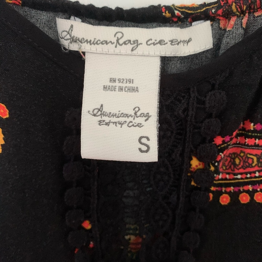 American Rag Tank Top - Picture 3 of 5